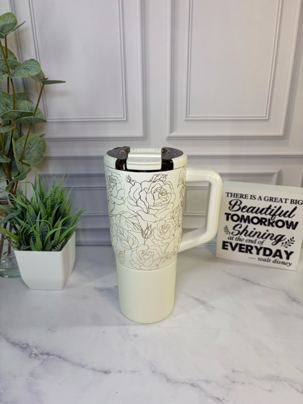 Brumate Enchanted Rose Muv 25oz BNWT